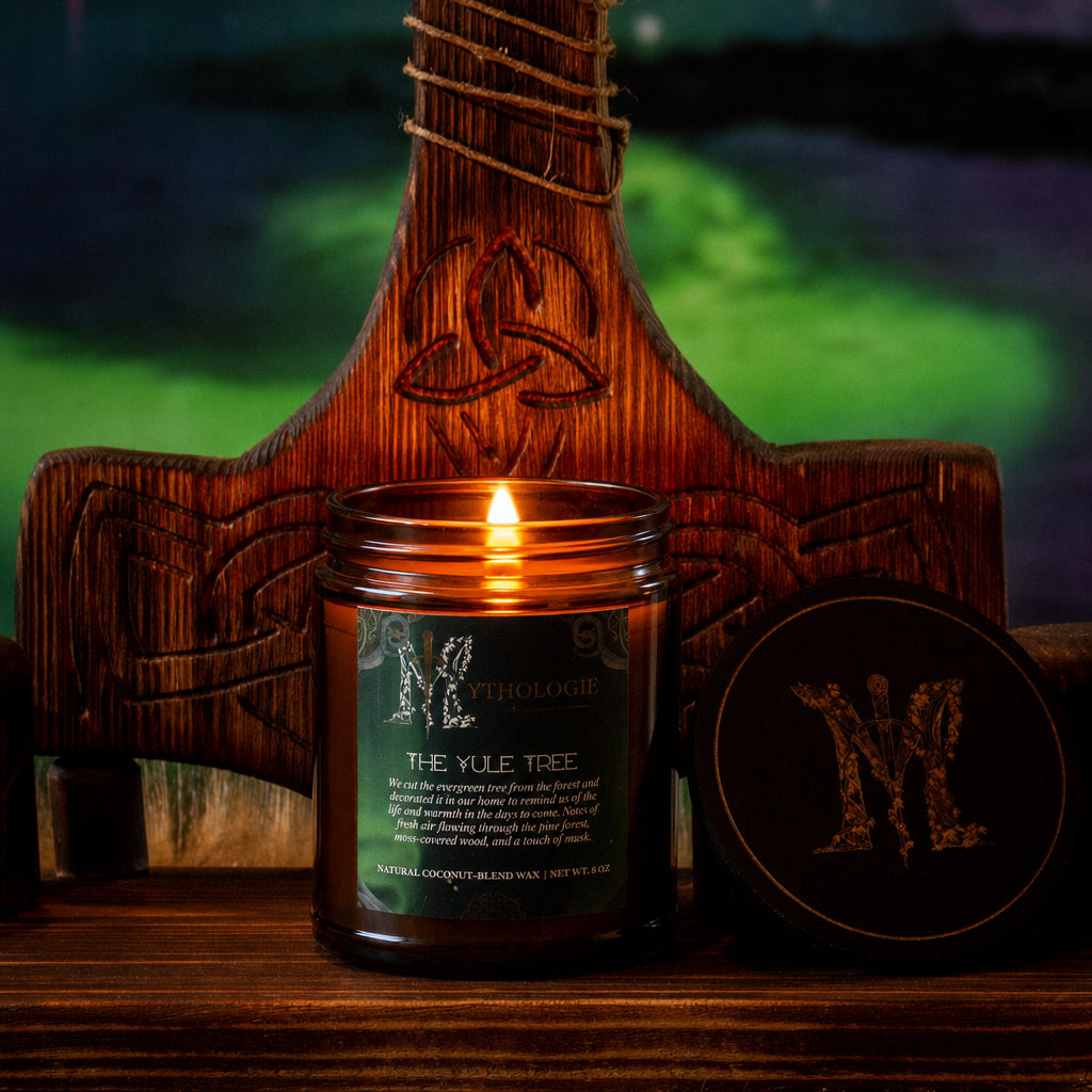 The Yule Tree — Regular 8oz candle